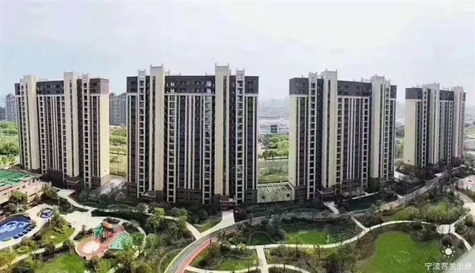 新都明珠苑别墅2通3毛坯288平528万