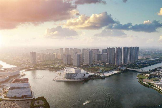 云顶 中间楼层193平方+车位直接房源