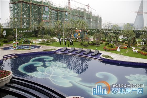 天誉华府黄金楼层143平218万