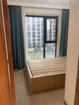 中海湖心半岛三室两厅两卫精装直接房源