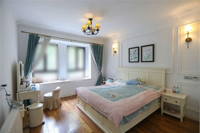 华润凯旋门234平398万精装拎包入住