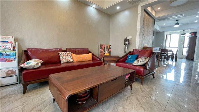 华润凯旋门141平230万