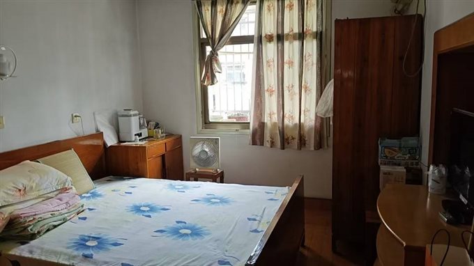 新潮塘北苑面积33平简装59万直接