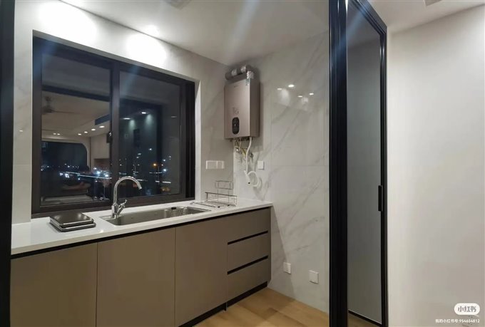 珑玥府 精装修 带充电桩车位