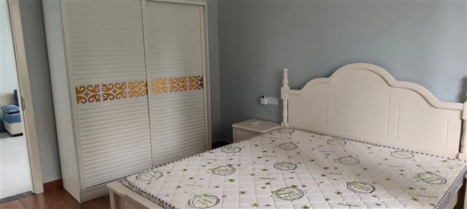 出租明月佳苑90平方2600每月