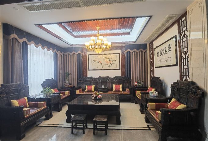 稀缺尚源佳苑靠河边双拼别墅豪华1980万