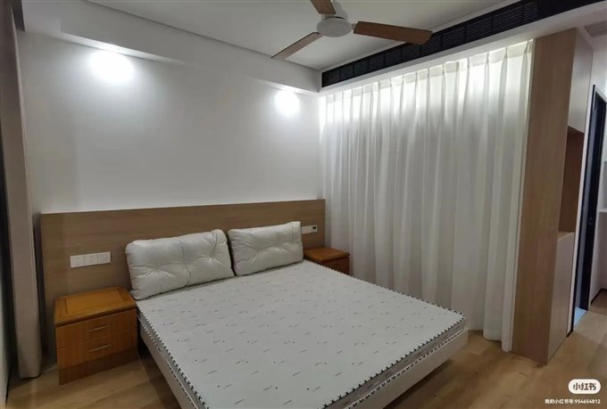 珑玥府 精装修 带充电桩车位