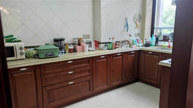 杭湾名苑3复4豪装258平带车位368万