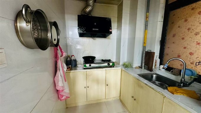 逍林博地美廷花苑78平好楼层当毛坯