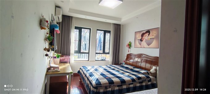 柏顿嘉园一期138平165万满五唯一