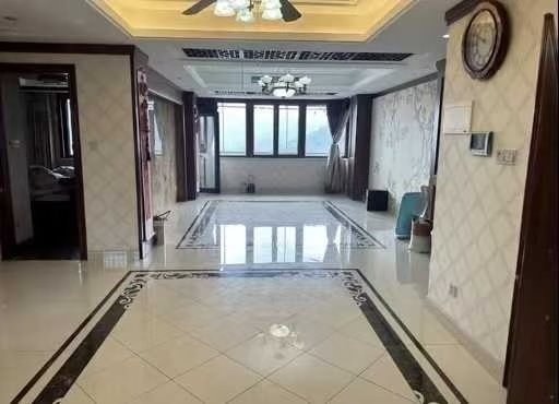 和润公寓 178平+车库 精装好楼层