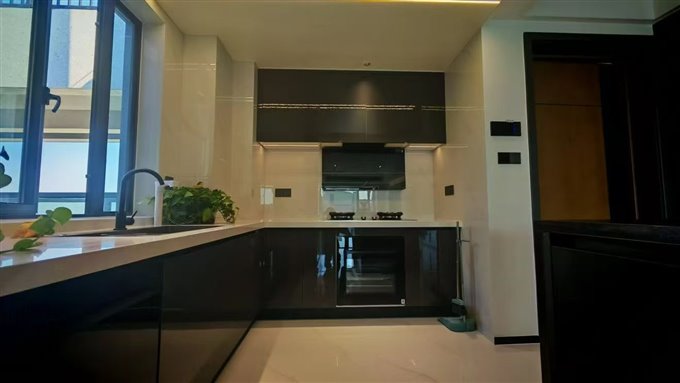 紫阙台119平精装高楼层248万