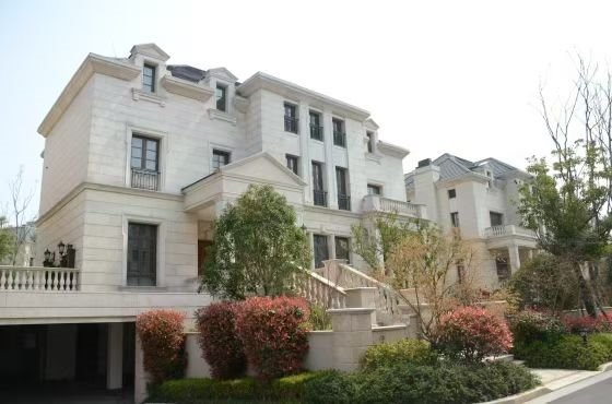 上林原著别墅486平方718万满2年