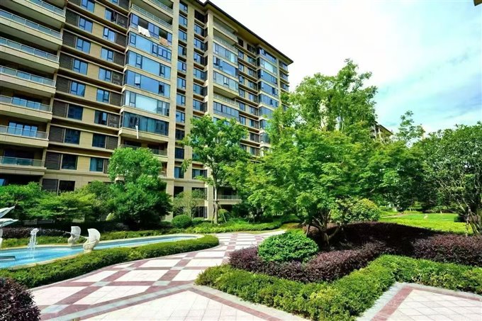 佳洲锦苑140平毛坯128万