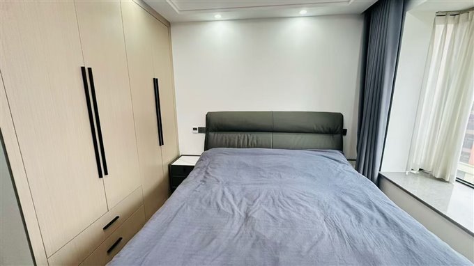 紫荆府洋房精装修92平159.6万