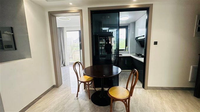 蔚蓝云图洋房85平精装93万独家房钥匙在