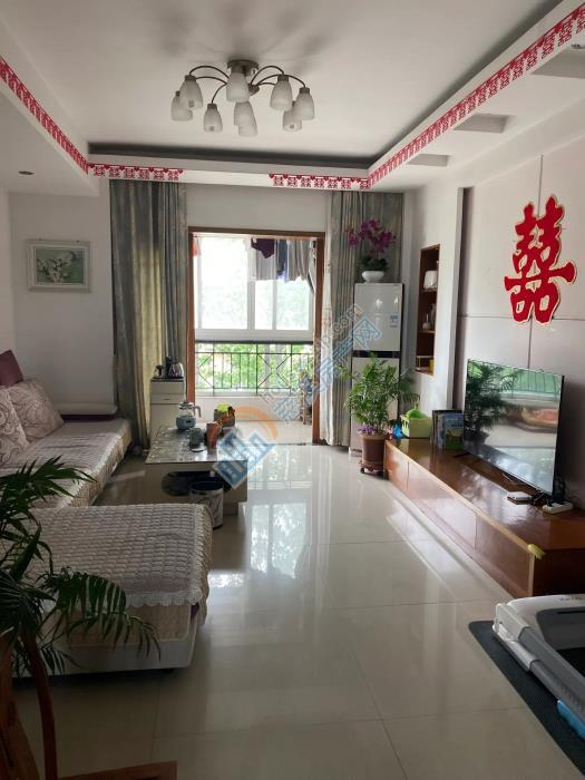 隆兴家园 精装修 带车库 诚心出售