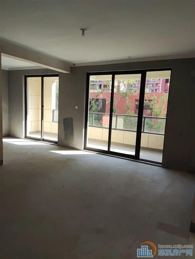 急卖紫荆府洋房142平方205万低总价 