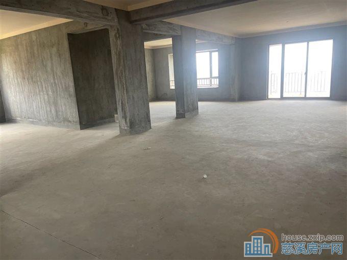 204.93平白金湾仅212.8送车位！