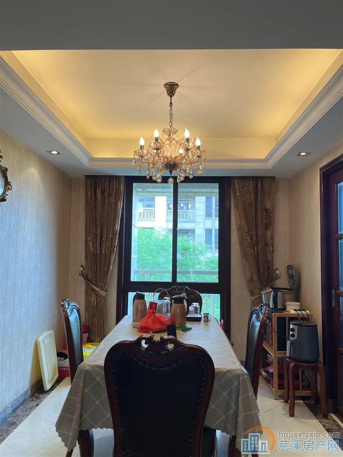  美域花苑134平295万带车位满五唯一