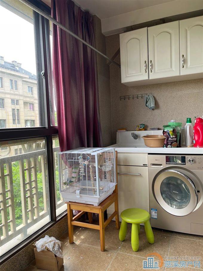  美域花苑134平295万带车位满五唯一