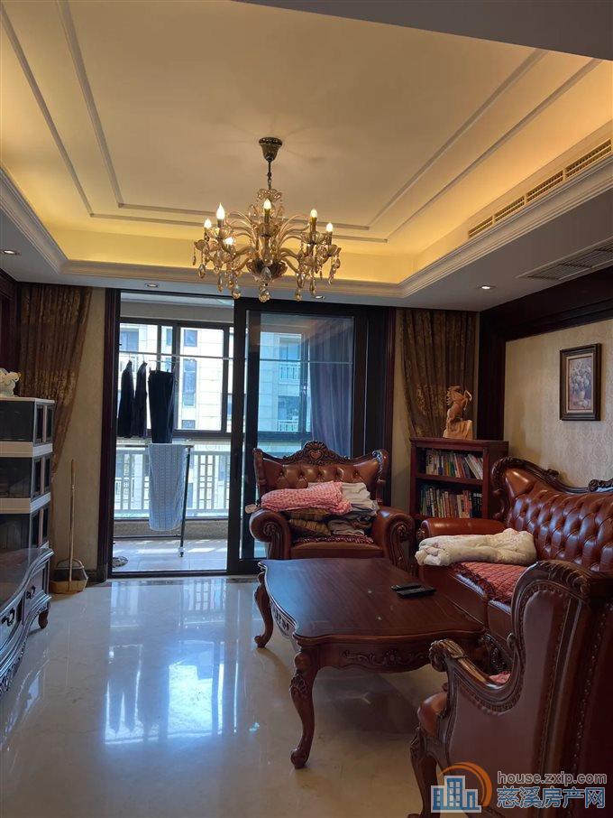  美域花苑134平295万带车位满五唯一