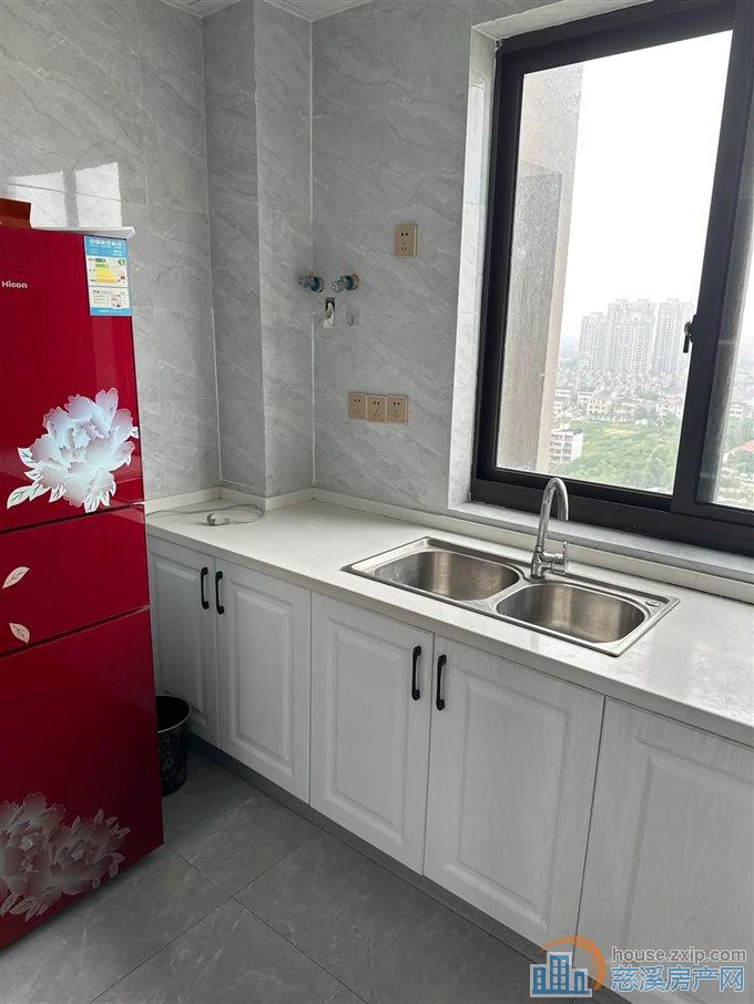 保利俯院江南北区边套黄金楼层