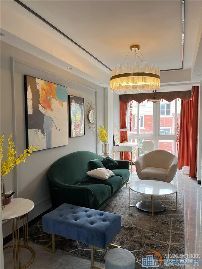 景和家园75平92.8万