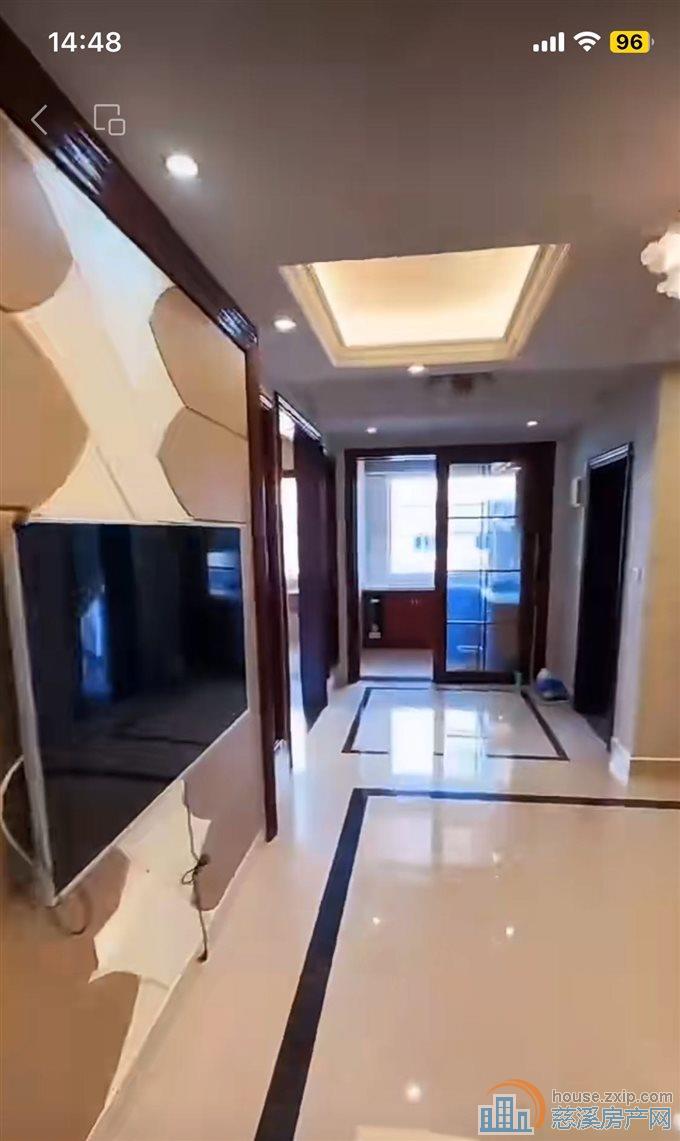 西洋寺综合楼双XQ精装新，微信同号