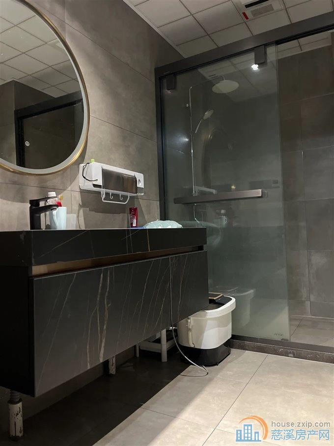 双囍花园紫园  豪华装修 送车位