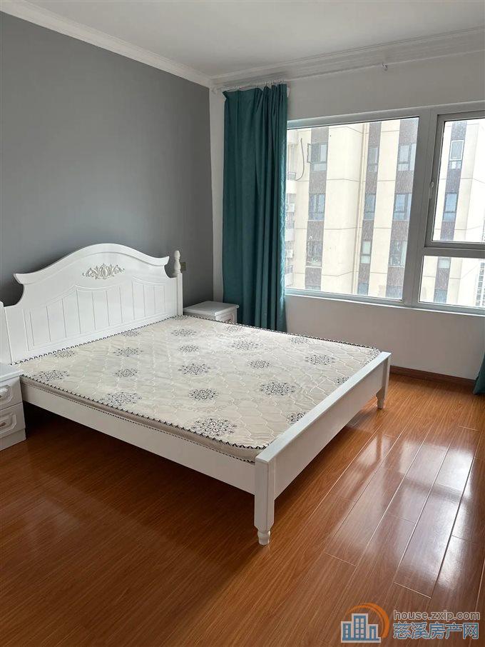 保利俯院江南北区边套黄金楼层