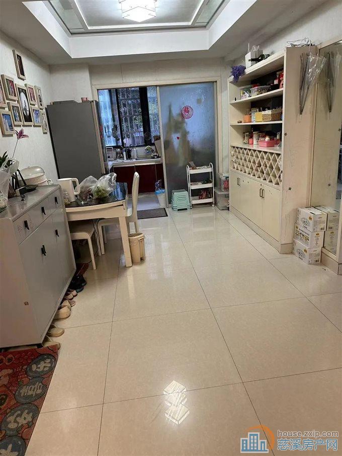 百合家苑89平仅售99万精装修满两年