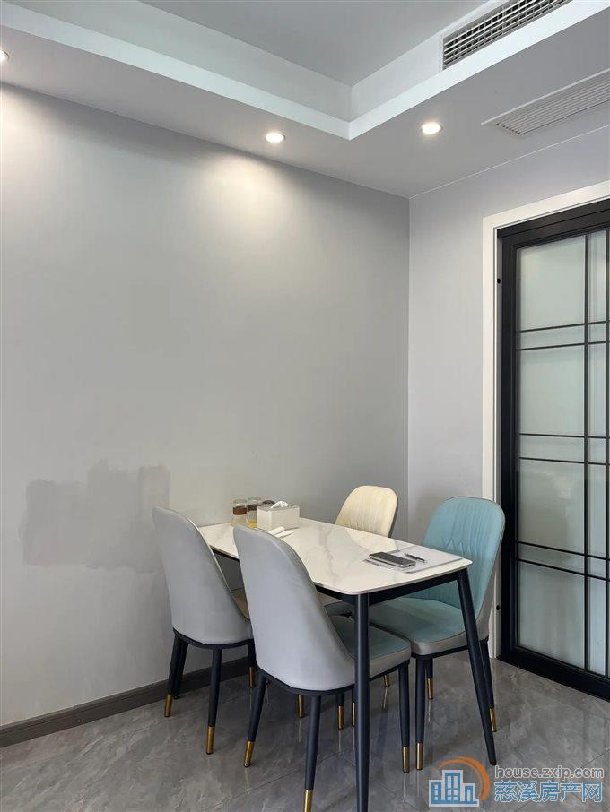 恒泰嘉景园 精装拎包入住 浙师大九年制