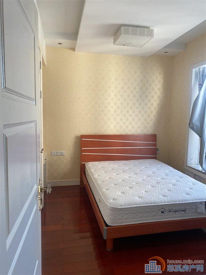 景观花苑 168平 175万带车位