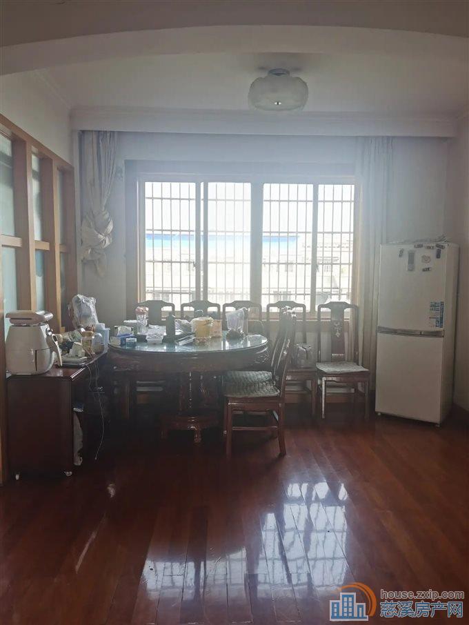 孙塘新村 书包房 带储物间 拎包入住