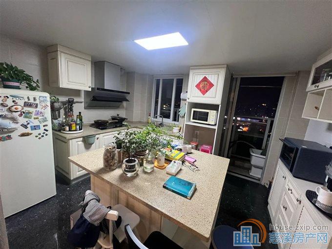 ZUI近才装修的古塘金苑三小loft！