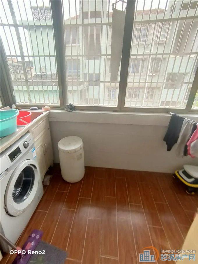 金棉小区100平91.8万精装修拎包入住