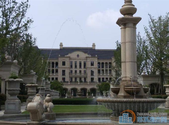 绿城玫瑰园178平车位448万精装