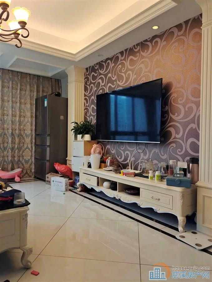 恒泰嘉景园156平220万三居室