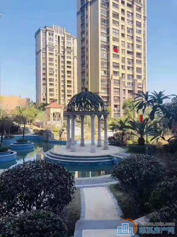 白金湾绿城物业136平边套+车位直接房源