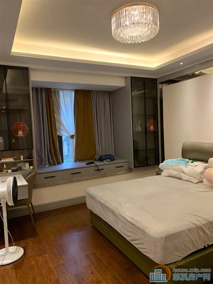 恒大河悦府144平166.8万拎包入住