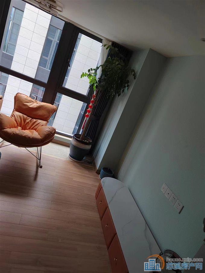 海铂中心 Loft公寓 精装修 复式