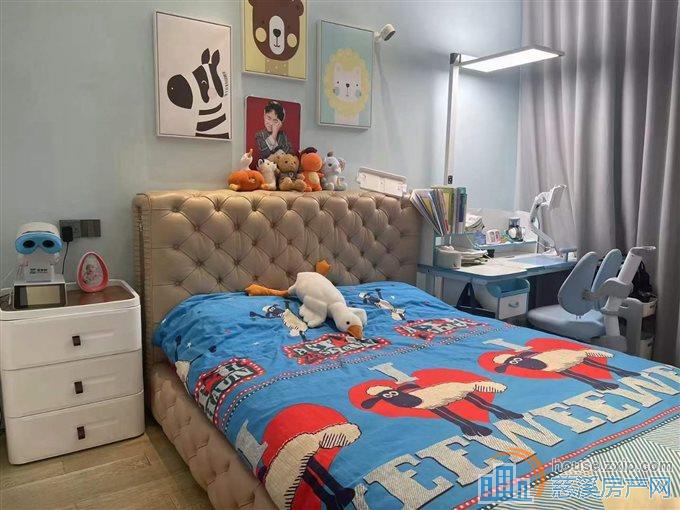 出售🏠：绿城御园133平方，全屋地暖，