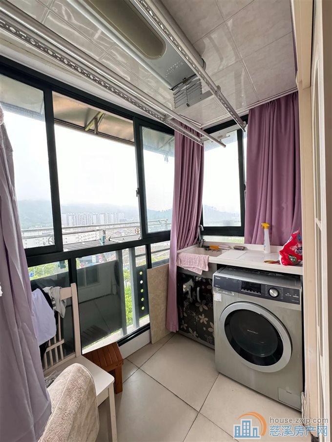 三北公寓精装 满五年唯一 拎包入住