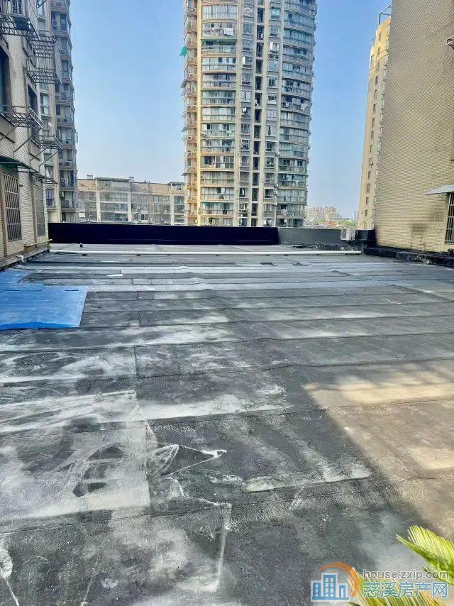 三北名都精装修带阳光房和200平带露台