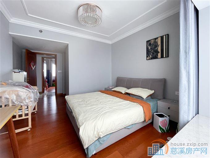 恒大河悦府135平88万捡漏房源