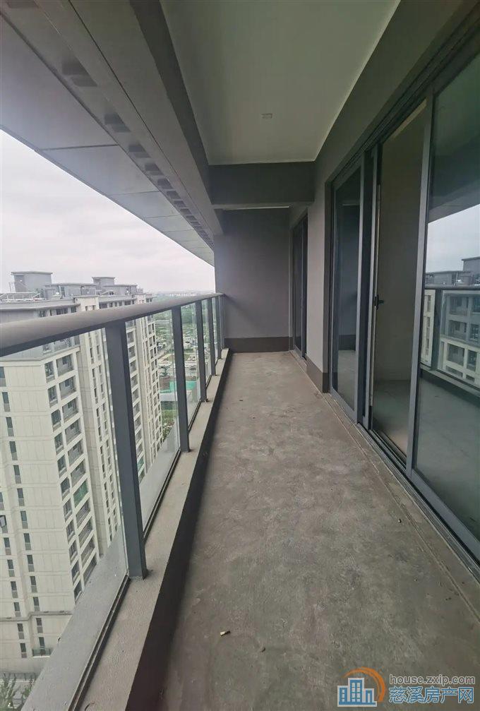 美的君耀府LW146平252万急急急