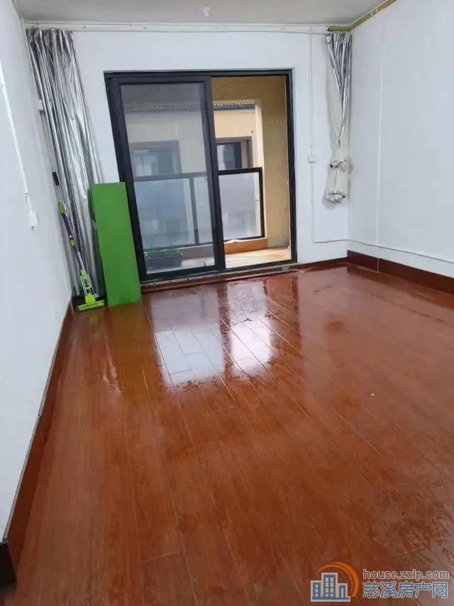 君塘名筑 简装 83平方75万低总价