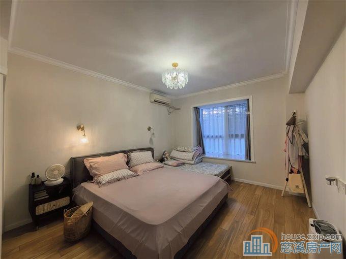 天和家园119平精装修带车位