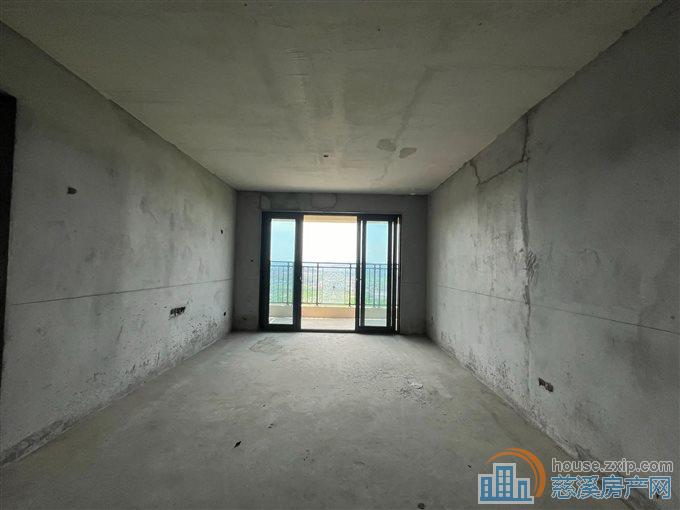 恒大河悦府毛坯121平80万